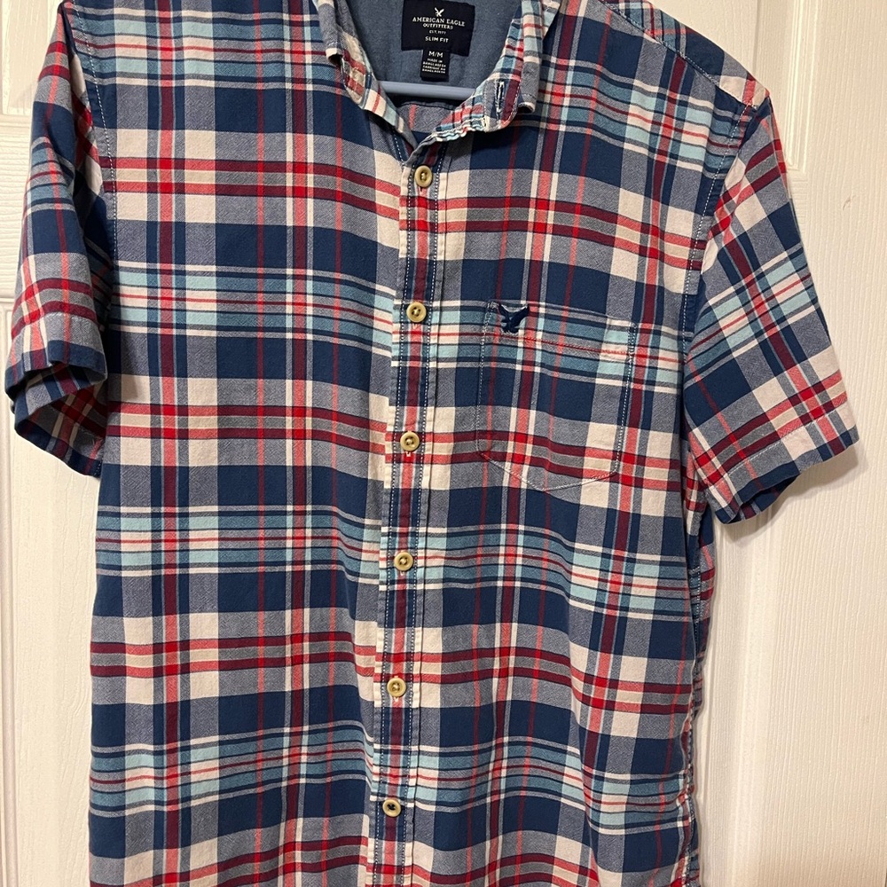 American Eagle Outfitters Red and Blue Casual Button Down Shirt | EUC | MED